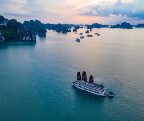 About Halong Bay